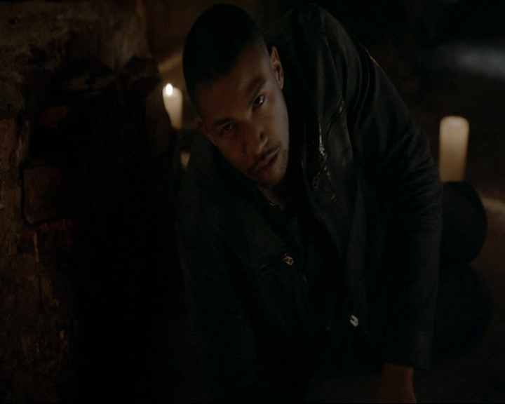 VampireDiaries-dot-nl_TheOriginals4x05IHearYouKnocking2137.jpg VampireDiaries-dot-nl_TheOriginals4x05IHearYouKnocking2137.jpg