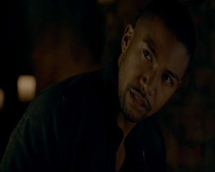 VampireDiaries-dot-nl_TheOriginals4x05IHearYouKnocking2170.jpg
