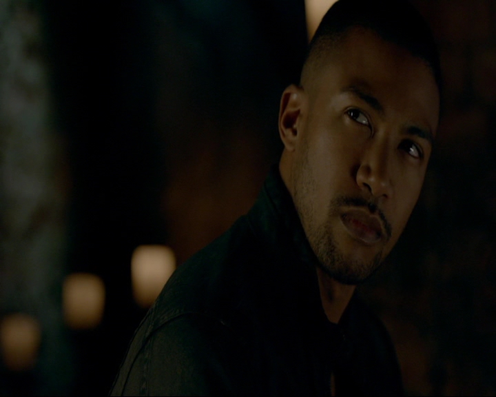 VampireDiaries-dot-nl_TheOriginals4x05IHearYouKnocking2197.jpg