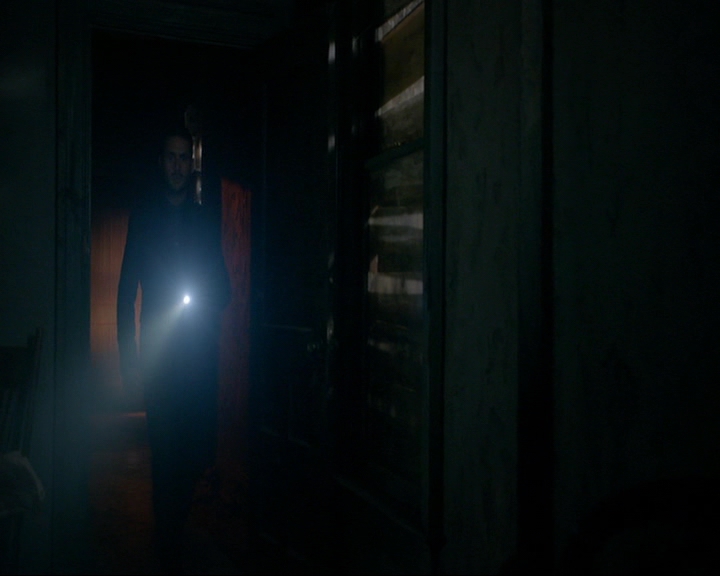 VampireDiaries-dot-nl_TheOriginals4x05IHearYouKnocking2272.jpg VampireDiaries-dot-nl_TheOriginals4x05IHearYouKnocking2272.jpg