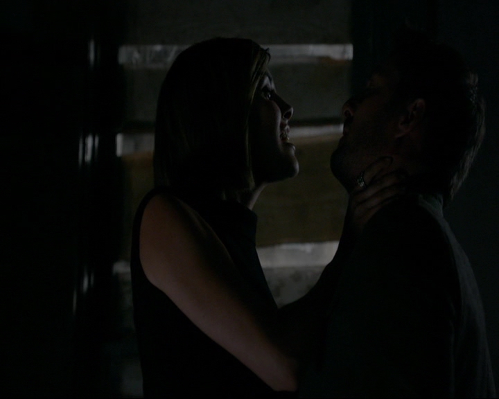 VampireDiaries-dot-nl_TheOriginals4x05IHearYouKnocking2295.jpg VampireDiaries-dot-nl_TheOriginals4x05IHearYouKnocking2295.jpg