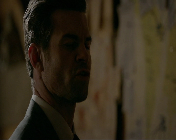 VampireDiaries-dot-nl_TheOriginals4x06BagOfCobras0174.jpg