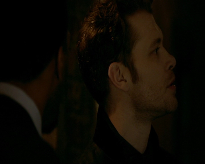 VampireDiaries-dot-nl_TheOriginals4x06BagOfCobras0744.jpg