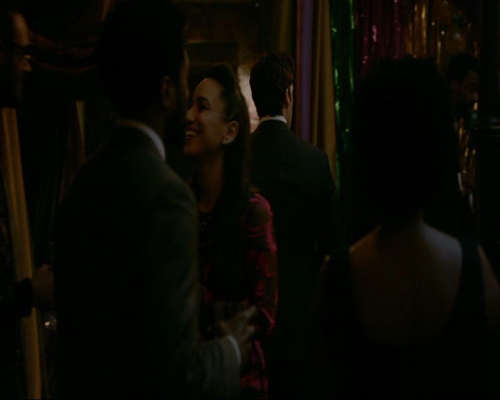 VampireDiaries-dot-nl_TheOriginals4x06BagOfCobras0759.jpg