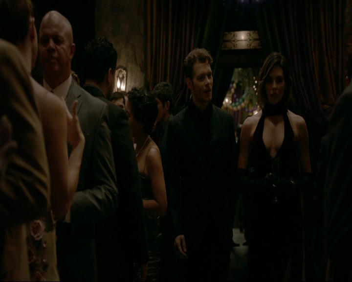 VampireDiaries-dot-nl_TheOriginals4x06BagOfCobras1230.jpg VampireDiaries-dot-nl_TheOriginals4x06BagOfCobras1230.jpg