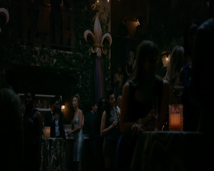 VampireDiaries-dot-nl_TheOriginals4x06BagOfCobras1530.jpg