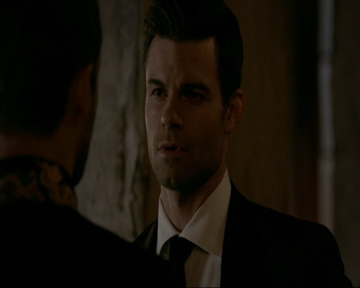 VampireDiaries-dot-nl_TheOriginals4x06BagOfCobras1687.jpg