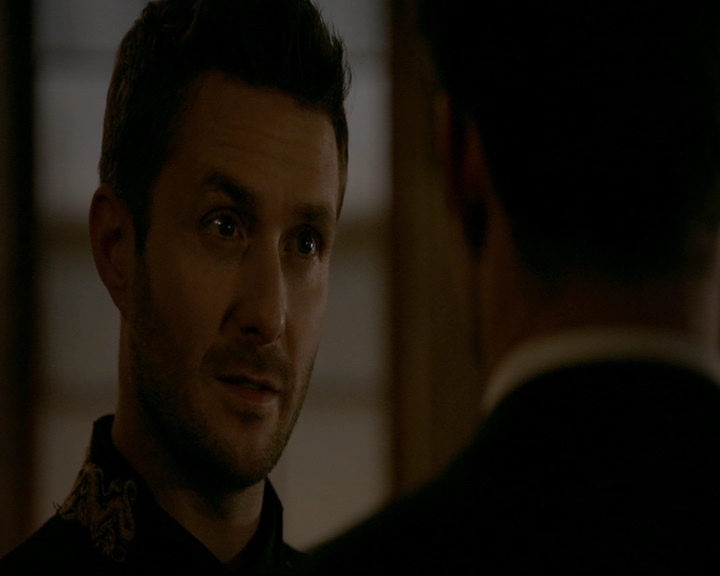 VampireDiaries-dot-nl_TheOriginals4x06BagOfCobras1700.jpg