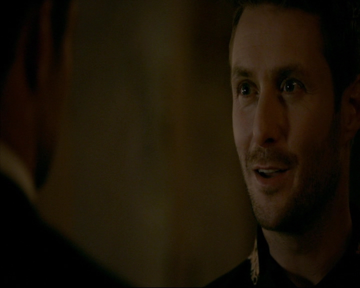 VampireDiaries-dot-nl_TheOriginals4x06BagOfCobras1841.jpg