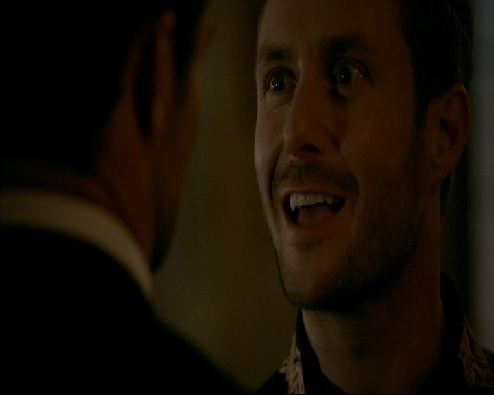 VampireDiaries-dot-nl_TheOriginals4x06BagOfCobras1869.jpg