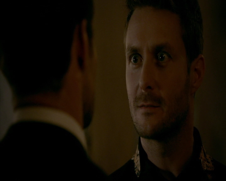 VampireDiaries-dot-nl_TheOriginals4x06BagOfCobras1875.jpg