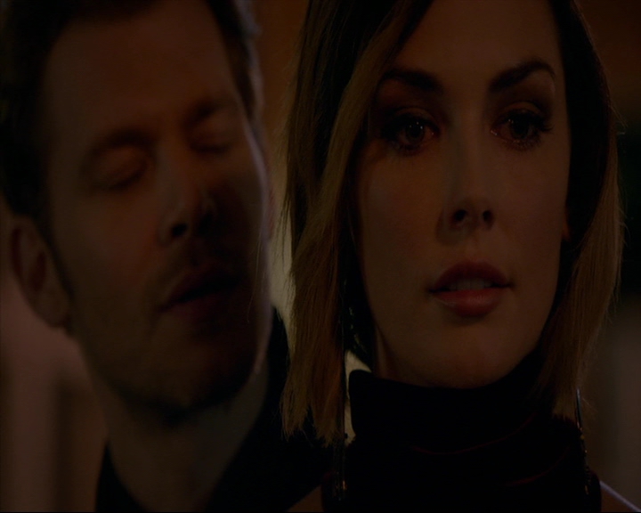 VampireDiaries-dot-nl_TheOriginals4x06BagOfCobras1982.jpg VampireDiaries-dot-nl_TheOriginals4x06BagOfCobras1982.jpg