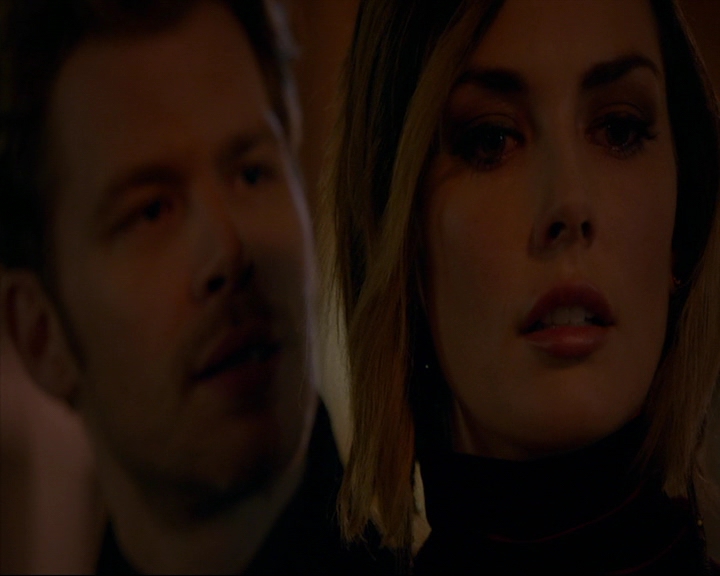 VampireDiaries-dot-nl_TheOriginals4x06BagOfCobras1988.jpg VampireDiaries-dot-nl_TheOriginals4x06BagOfCobras1988.jpg