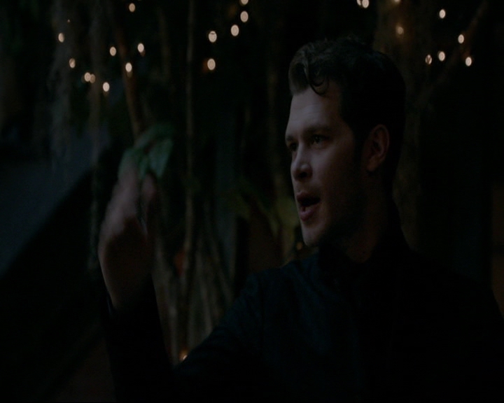 VampireDiaries-dot-nl_TheOriginals4x06BagOfCobras2234.jpg VampireDiaries-dot-nl_TheOriginals4x06BagOfCobras2234.jpg