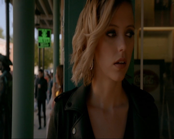 VampireDiaries-dot-nl_TheOriginals4x07HighWaterandaDevilsDaughter0078.jpg VampireDiaries-dot-nl_TheOriginals4x07HighWaterandaDevilsDaughter0078.jpg