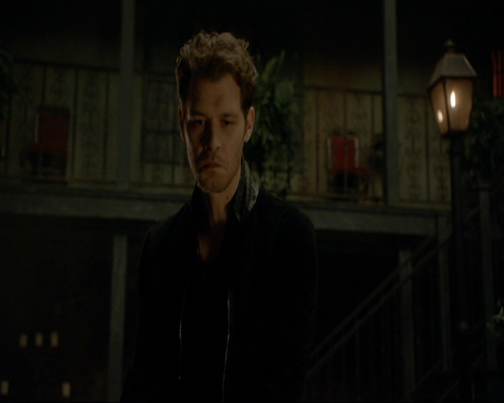 VampireDiaries-dot-nl_TheOriginals4x07HighWaterandaDevilsDaughter0105.jpg VampireDiaries-dot-nl_TheOriginals4x07HighWaterandaDevilsDaughter0105.jpg