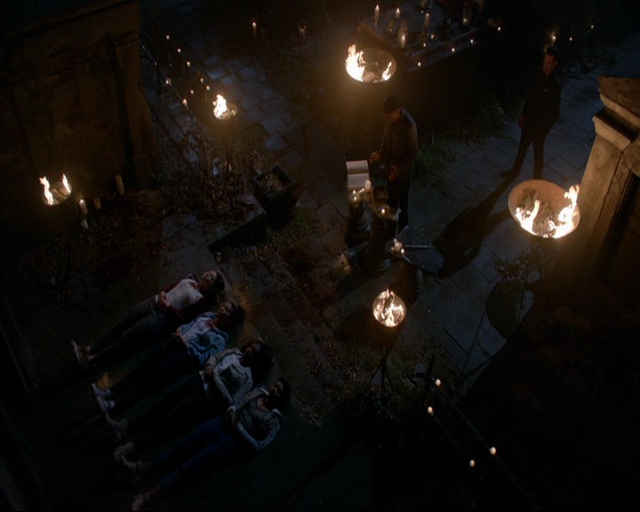 VampireDiaries-dot-nl_TheOriginals4x07HighWaterandaDevilsDaughter1008.jpg VampireDiaries-dot-nl_TheOriginals4x07HighWaterandaDevilsDaughter1008.jpg