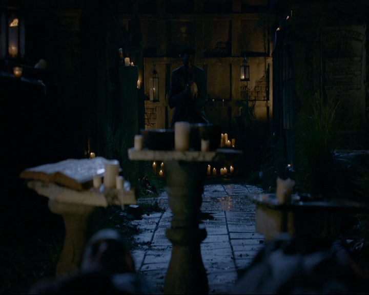 VampireDiaries-dot-nl_TheOriginals4x07HighWaterandaDevilsDaughter1366.jpg VampireDiaries-dot-nl_TheOriginals4x07HighWaterandaDevilsDaughter1366.jpg