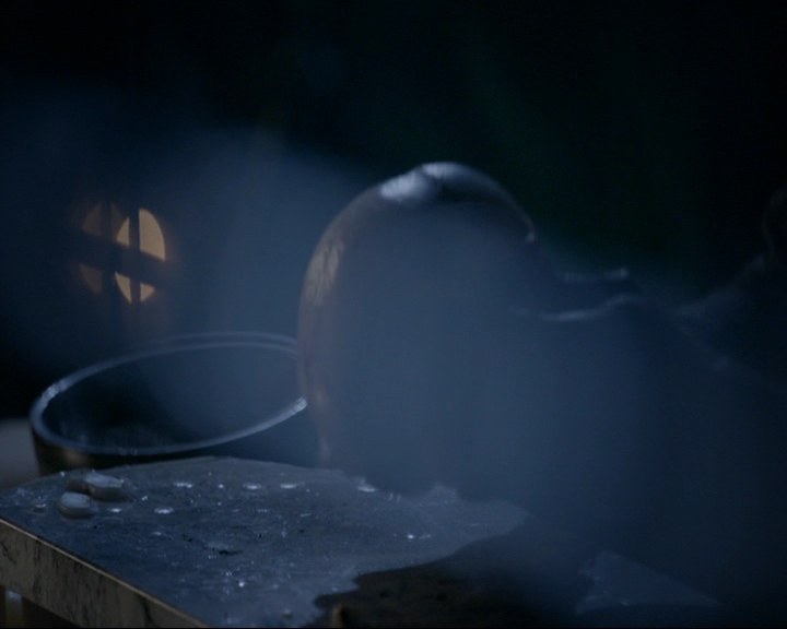 VampireDiaries-dot-nl_TheOriginals4x07HighWaterandaDevilsDaughter1373.jpg VampireDiaries-dot-nl_TheOriginals4x07HighWaterandaDevilsDaughter1373.jpg