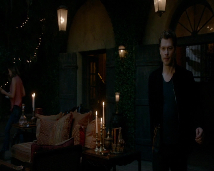 VampireDiaries-dot-nl_TheOriginals4x07HighWaterandaDevilsDaughter1417.jpg