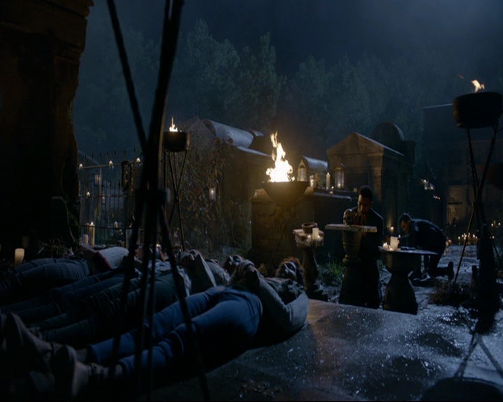 VampireDiaries-dot-nl_TheOriginals4x07HighWaterandaDevilsDaughter1606.jpg VampireDiaries-dot-nl_TheOriginals4x07HighWaterandaDevilsDaughter1606.jpg
