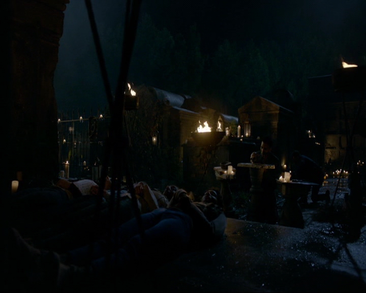 VampireDiaries-dot-nl_TheOriginals4x07HighWaterandaDevilsDaughter1607.jpg VampireDiaries-dot-nl_TheOriginals4x07HighWaterandaDevilsDaughter1607.jpg