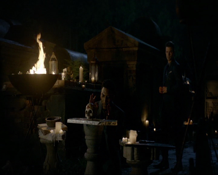 VampireDiaries-dot-nl_TheOriginals4x07HighWaterandaDevilsDaughter1616.jpg VampireDiaries-dot-nl_TheOriginals4x07HighWaterandaDevilsDaughter1616.jpg