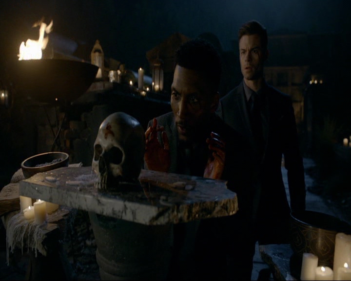 VampireDiaries-dot-nl_TheOriginals4x07HighWaterandaDevilsDaughter1655.jpg VampireDiaries-dot-nl_TheOriginals4x07HighWaterandaDevilsDaughter1655.jpg