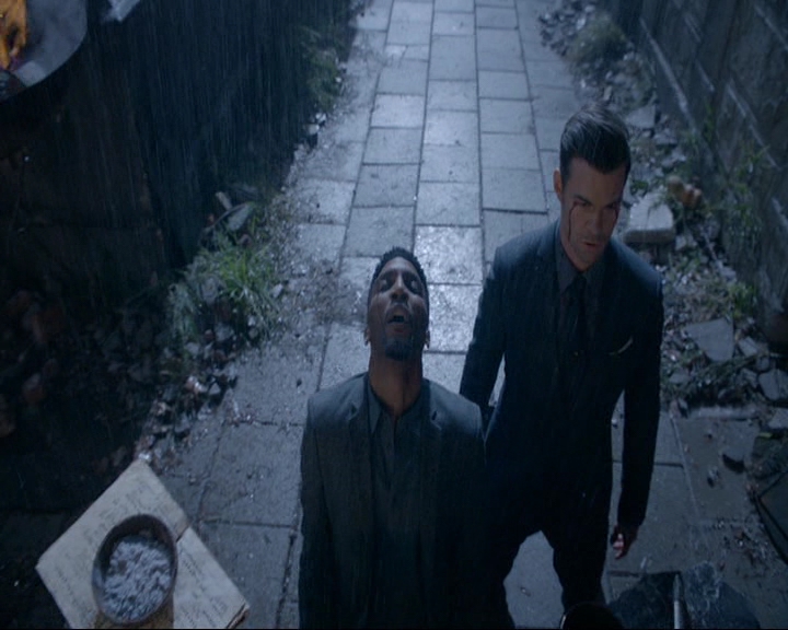 VampireDiaries-dot-nl_TheOriginals4x07HighWaterandaDevilsDaughter1661.jpg