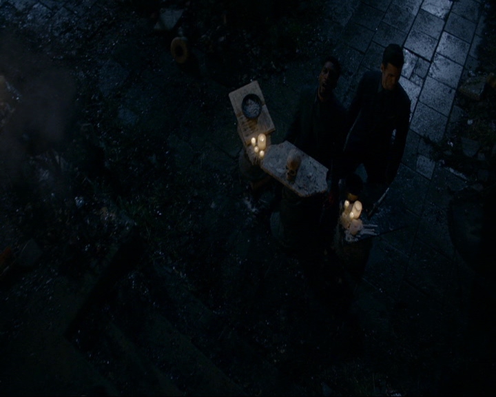 VampireDiaries-dot-nl_TheOriginals4x07HighWaterandaDevilsDaughter1665.jpg