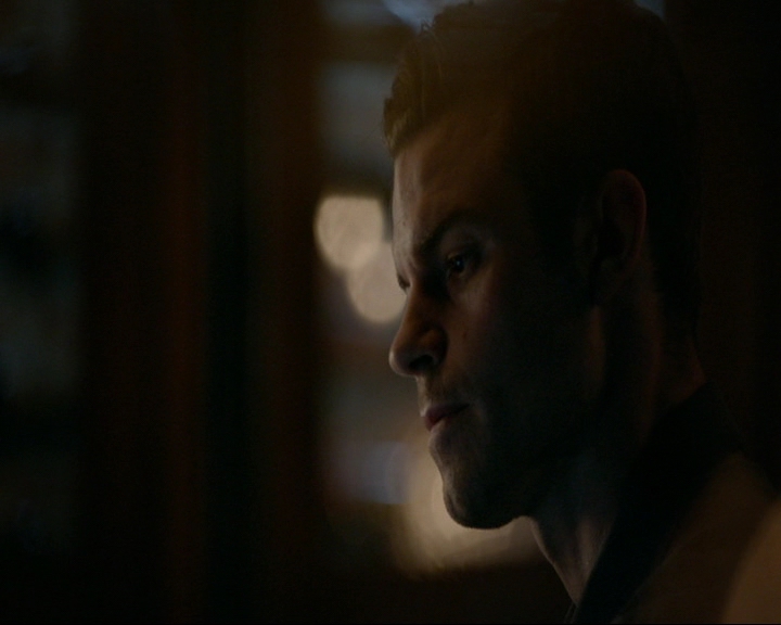 VampireDiaries-dot-nl_TheOriginals4x07HighWaterandaDevilsDaughter1913.jpg VampireDiaries-dot-nl_TheOriginals4x07HighWaterandaDevilsDaughter1913.jpg