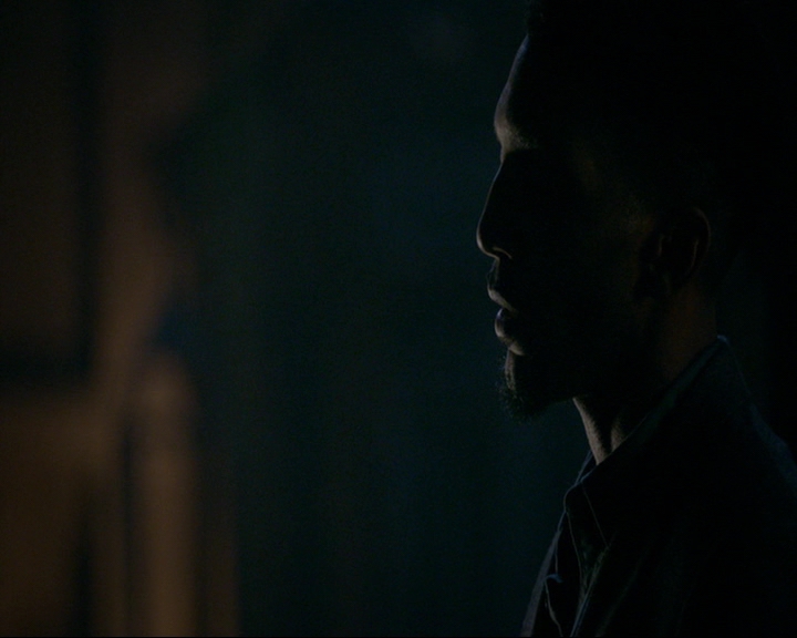 VampireDiaries-dot-nl_TheOriginals4x07HighWaterandaDevilsDaughter1943.jpg VampireDiaries-dot-nl_TheOriginals4x07HighWaterandaDevilsDaughter1943.jpg