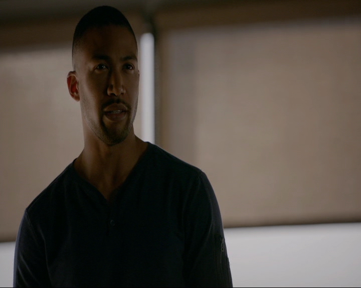 VampireDiaries-dot-nl_TheOriginals4x08VoodooInMyBlood0475.jpg