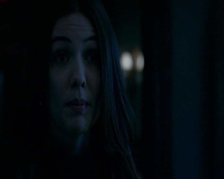 VampireDiaries-dot-nl_TheOriginals4x08VoodooInMyBlood0723.jpg VampireDiaries-dot-nl_TheOriginals4x08VoodooInMyBlood0723.jpg