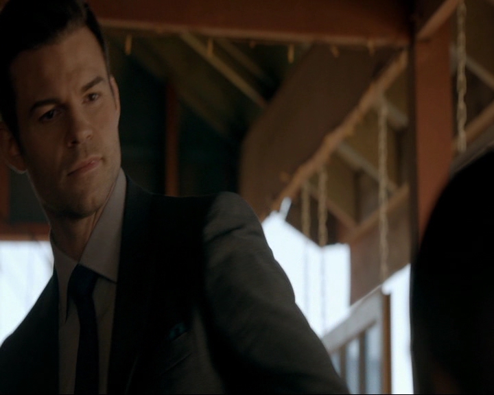 VampireDiaries-dot-nl_TheOriginals4x08VoodooInMyBlood0793.jpg