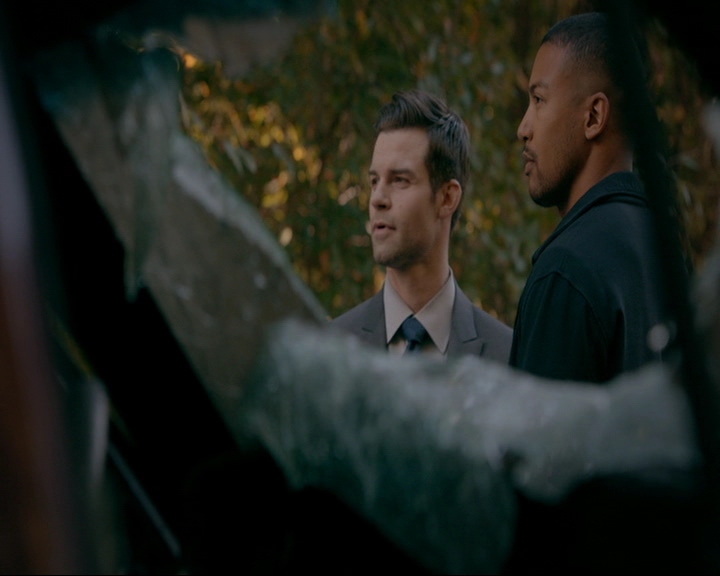 VampireDiaries-dot-nl_TheOriginals4x08VoodooInMyBlood1051.jpg VampireDiaries-dot-nl_TheOriginals4x08VoodooInMyBlood1051.jpg