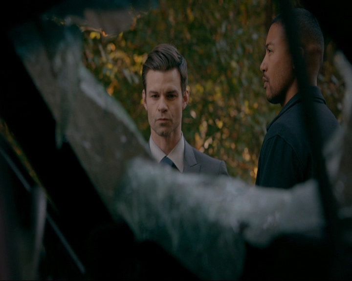 VampireDiaries-dot-nl_TheOriginals4x08VoodooInMyBlood1053.jpg VampireDiaries-dot-nl_TheOriginals4x08VoodooInMyBlood1053.jpg
