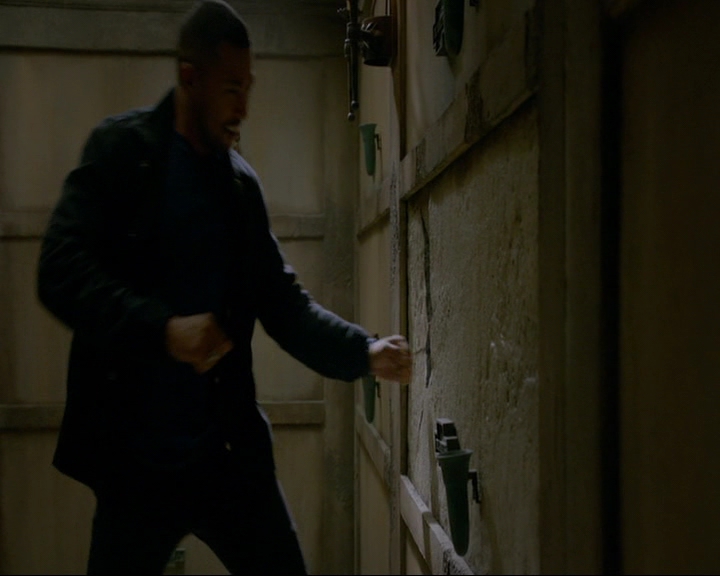 VampireDiaries-dot-nl_TheOriginals4x08VoodooInMyBlood1333.jpg