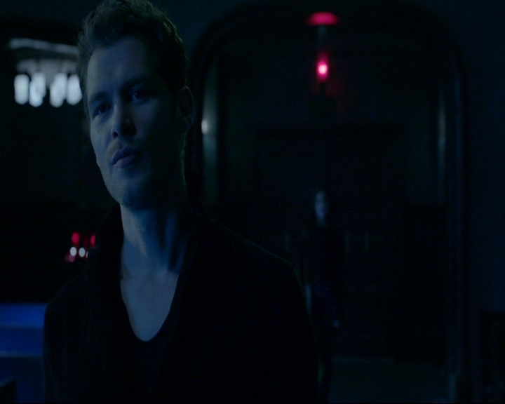 VampireDiaries-dot-nl_TheOriginals4x08VoodooInMyBlood1611.jpg VampireDiaries-dot-nl_TheOriginals4x08VoodooInMyBlood1611.jpg