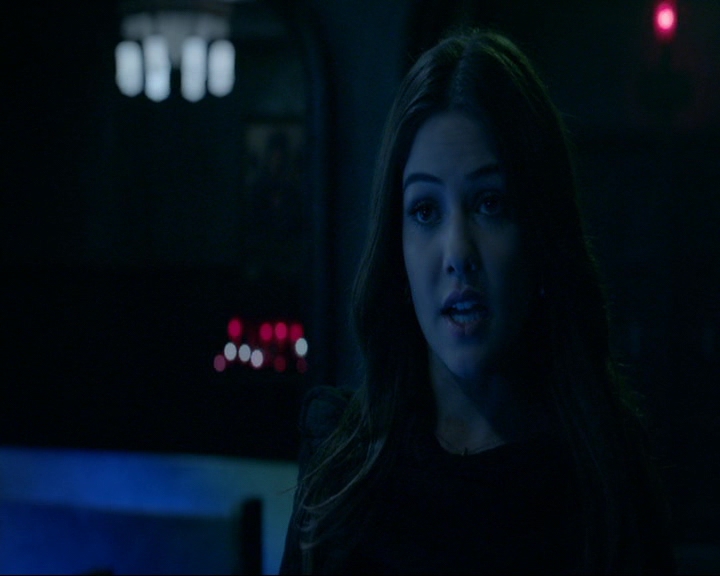 VampireDiaries-dot-nl_TheOriginals4x08VoodooInMyBlood1626.jpg VampireDiaries-dot-nl_TheOriginals4x08VoodooInMyBlood1626.jpg
