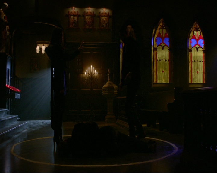 VampireDiaries-dot-nl_TheOriginals4x08VoodooInMyBlood1715.jpg VampireDiaries-dot-nl_TheOriginals4x08VoodooInMyBlood1715.jpg