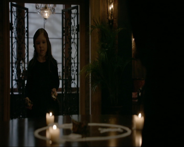 VampireDiaries-dot-nl_TheOriginals4x08VoodooInMyBlood1837.jpg VampireDiaries-dot-nl_TheOriginals4x08VoodooInMyBlood1837.jpg