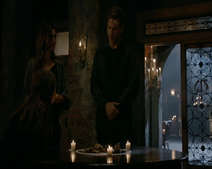 VampireDiaries-dot-nl_TheOriginals4x08VoodooInMyBlood1887.jpg VampireDiaries-dot-nl_TheOriginals4x08VoodooInMyBlood1887.jpg