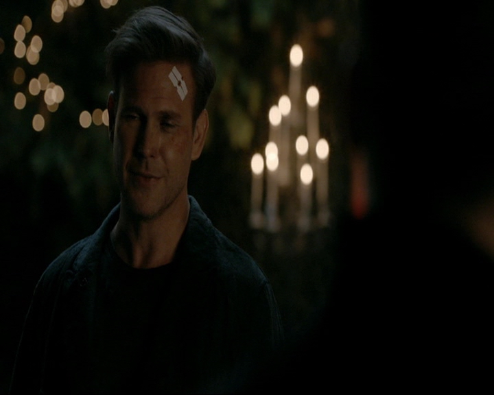 VampireDiaries-dot-nl_TheOriginals4x08VoodooInMyBlood1948.jpg VampireDiaries-dot-nl_TheOriginals4x08VoodooInMyBlood1948.jpg