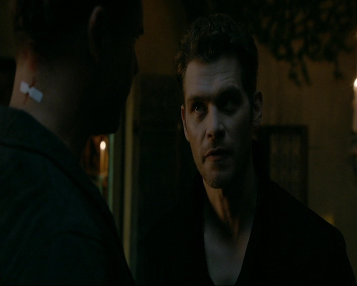 VampireDiaries-dot-nl_TheOriginals4x08VoodooInMyBlood1992.jpg VampireDiaries-dot-nl_TheOriginals4x08VoodooInMyBlood1992.jpg