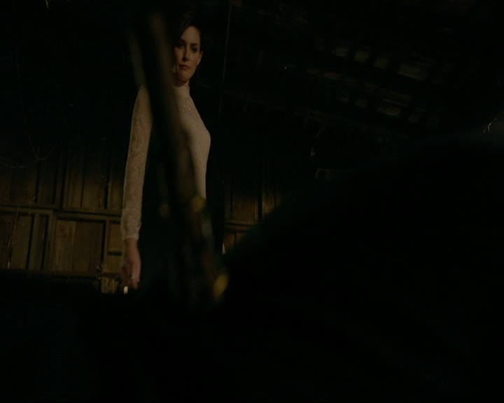 VampireDiaries-dot-nl_TheOriginals4x09QueenDeath0056.jpg