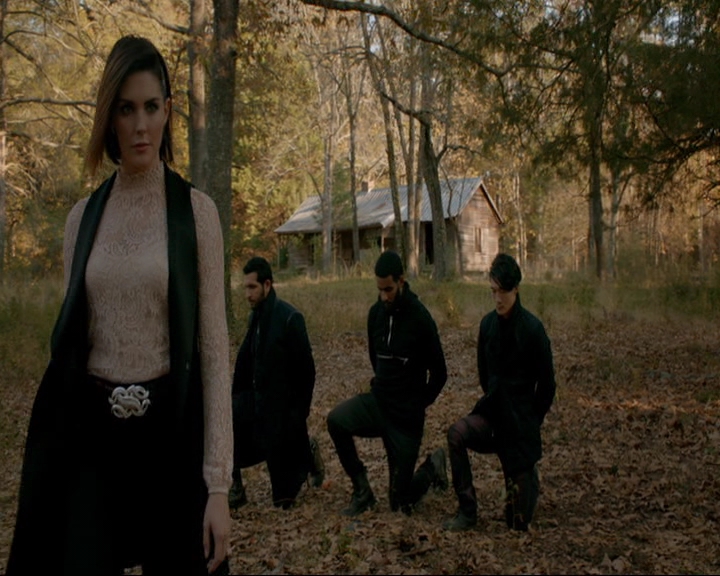VampireDiaries-dot-nl_TheOriginals4x09QueenDeath0103.jpg VampireDiaries-dot-nl_TheOriginals4x09QueenDeath0103.jpg