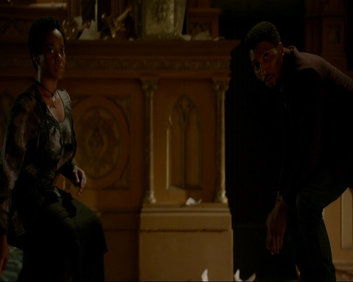 VampireDiaries-dot-nl_TheOriginals4x09QueenDeath0279.jpg VampireDiaries-dot-nl_TheOriginals4x09QueenDeath0279.jpg