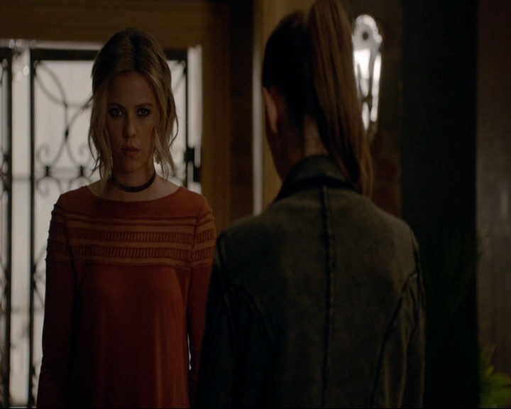 VampireDiaries-dot-nl_TheOriginals4x09QueenDeath0538.jpg