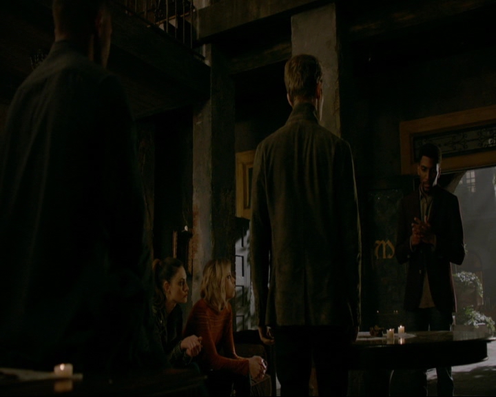 VampireDiaries-dot-nl_TheOriginals4x09QueenDeath0699.jpg